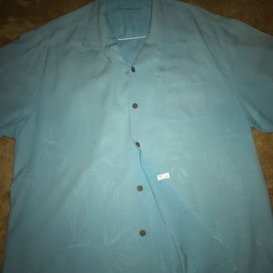 Tommy Bahama men’s XL summer shirts